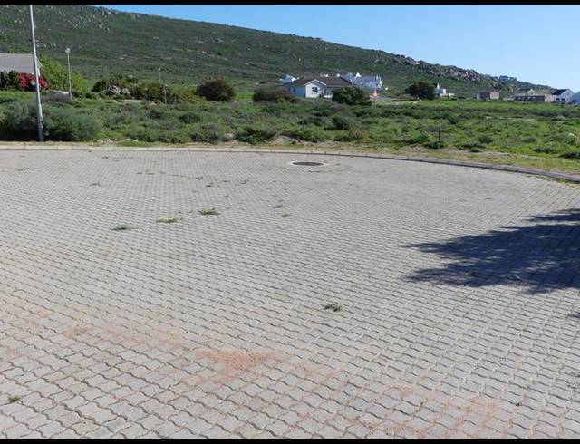 LAND FOR SALE IN HARBOUR LIGHTS